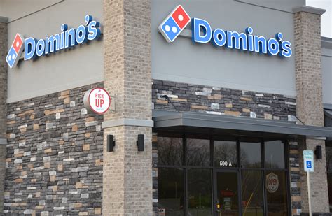 what time does dominos open today.